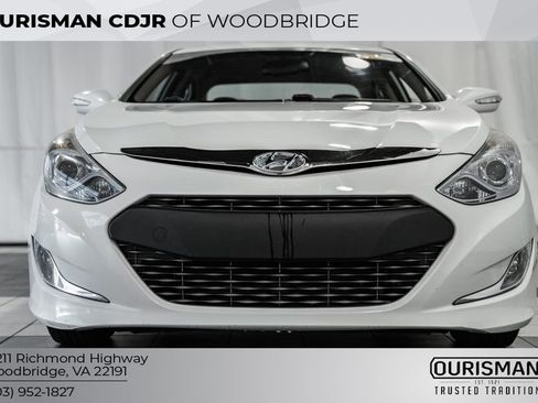 Used 2014 Hyundai Sonata Hybrid image 2