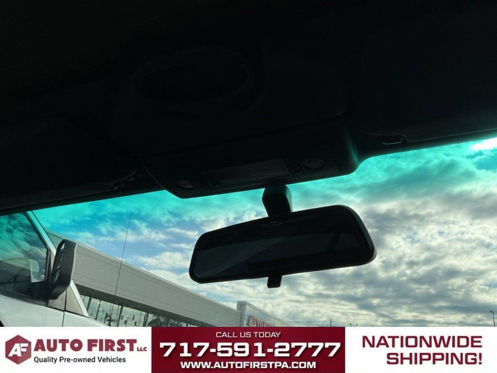 Used 1996 BMW 328i Convertible RWD image 21