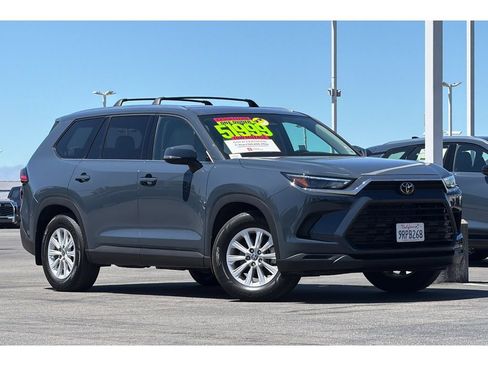Used 2024 Toyota Grand Highlander AWD Hybrid image 2