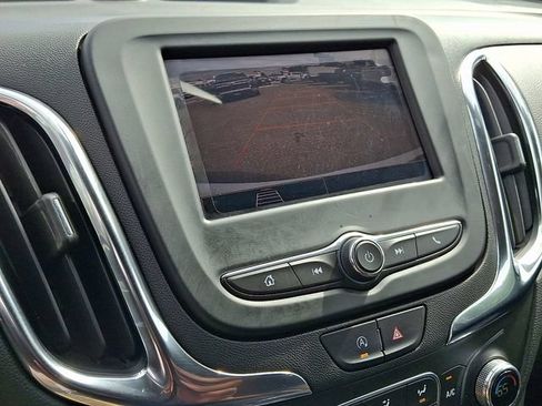 Used 2024 Chevrolet Equinox LT AWD/4WD image 23