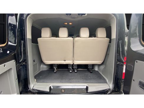 Used 2019 Nissan NV 3500 SL RWD image 27