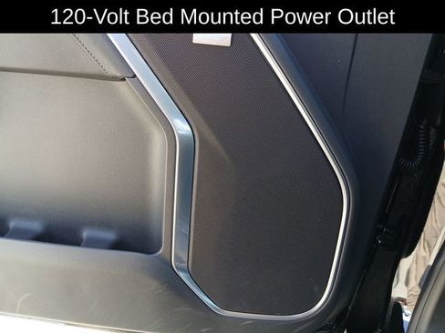 New 2026 GMC Sierra 1500 Elevation image 25