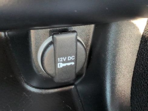 Used 2023 Dodge Charger SXT RWD image 19