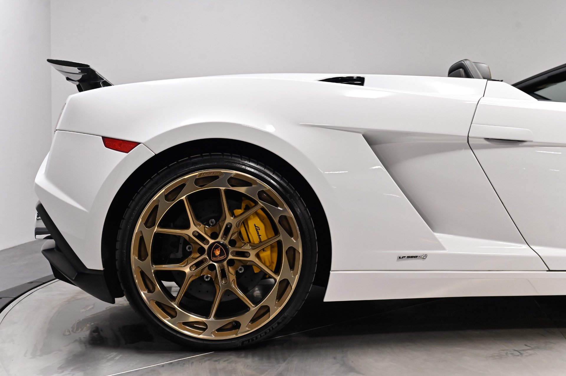 Used 2013 Lamborghini Gallardo LP 560-4 AWD/4WD image 16
