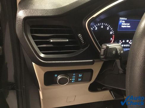 Used 2020 Ford Escape SE image 22