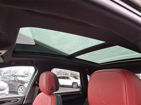 Used 2024 Porsche Macan S image 14