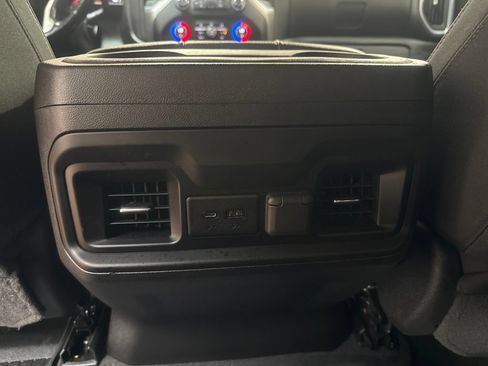 Used 2021 Chevrolet Silverado 1500 LT Trail Boss AWD/4WD image 14