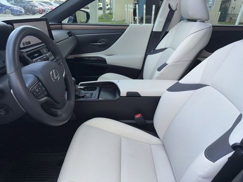 Used 2025 Lexus ES 350 w/ Premium Package FWD image 13