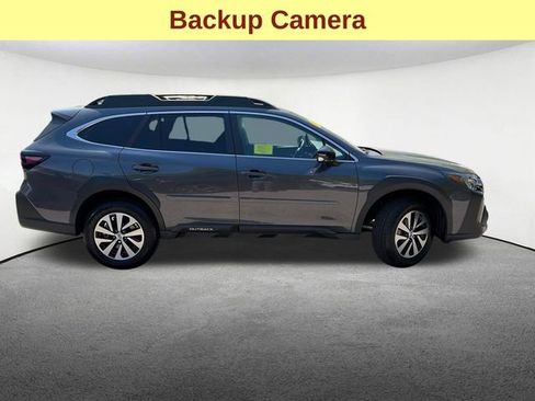 Certified 2025 Subaru Outback Premium AWD/4WD image 10