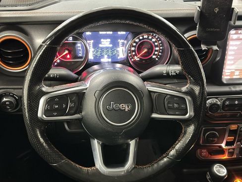 Used 2021 Jeep Gladiator Mojave image 2