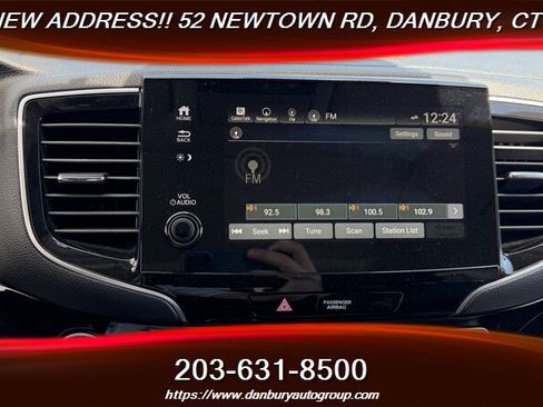 Used 2019 Honda Pilot Touring image 24