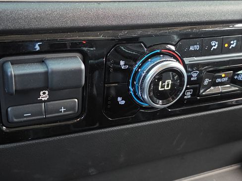 Used 2025 GMC Sierra 1500 Elevation w/ X31 Off-Road Package image 23