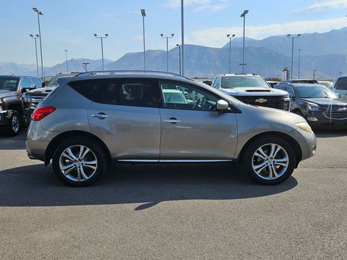 Used 2009 Nissan Murano LE AWD/4WD image 2