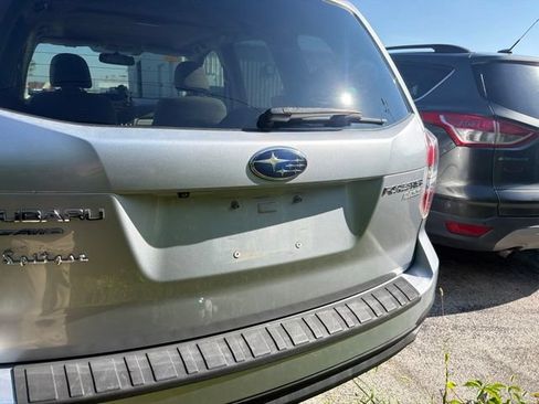 Used 2015 Subaru Forester 2.5i Premium w/ Popular Package #2 AWD/4WD image 12