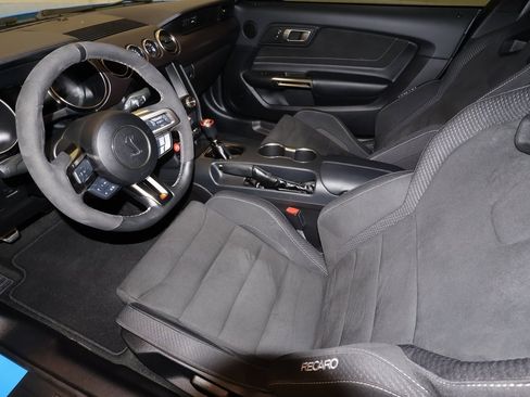 Certified 2017 Ford Mustang Shelby GT350 w/ Electronics Package image 27