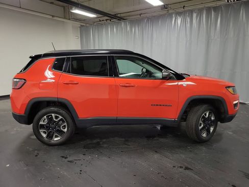 Used 2018 Jeep Compass Trailhawk w/ Cold Weather Group image 10