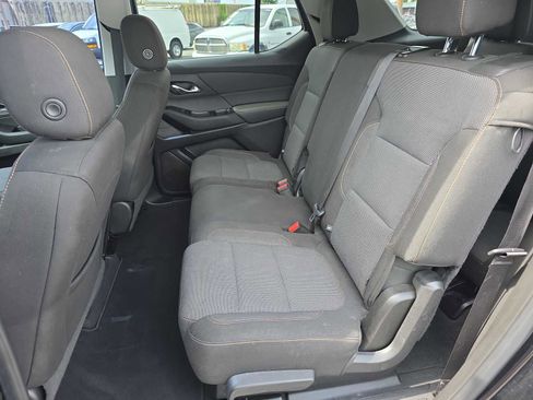 Used 2019 Chevrolet Traverse LS FWD image 29