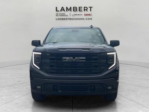 Used 2023 GMC Sierra 1500 Elevation AWD/4WD image 8