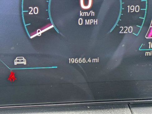 Used 2025 Ford Mustang Premium image 12