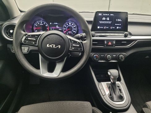 Used 2023 Kia Forte LXS w/ LXS Technology Package FWD image 22