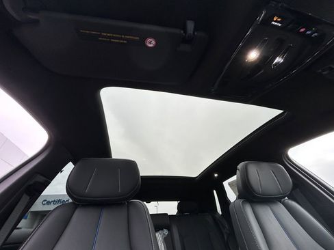 New 2025 Cadillac Lyriq Sport image 27