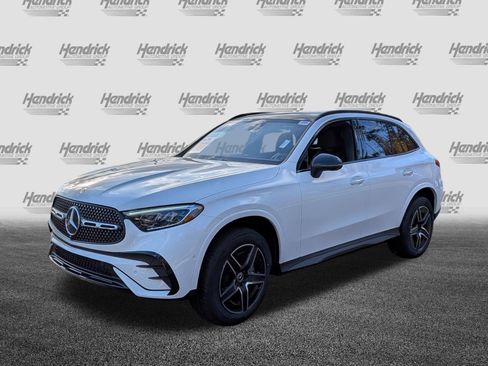 Used 2026 Mercedes-Benz GLC 300 4MATIC image 5