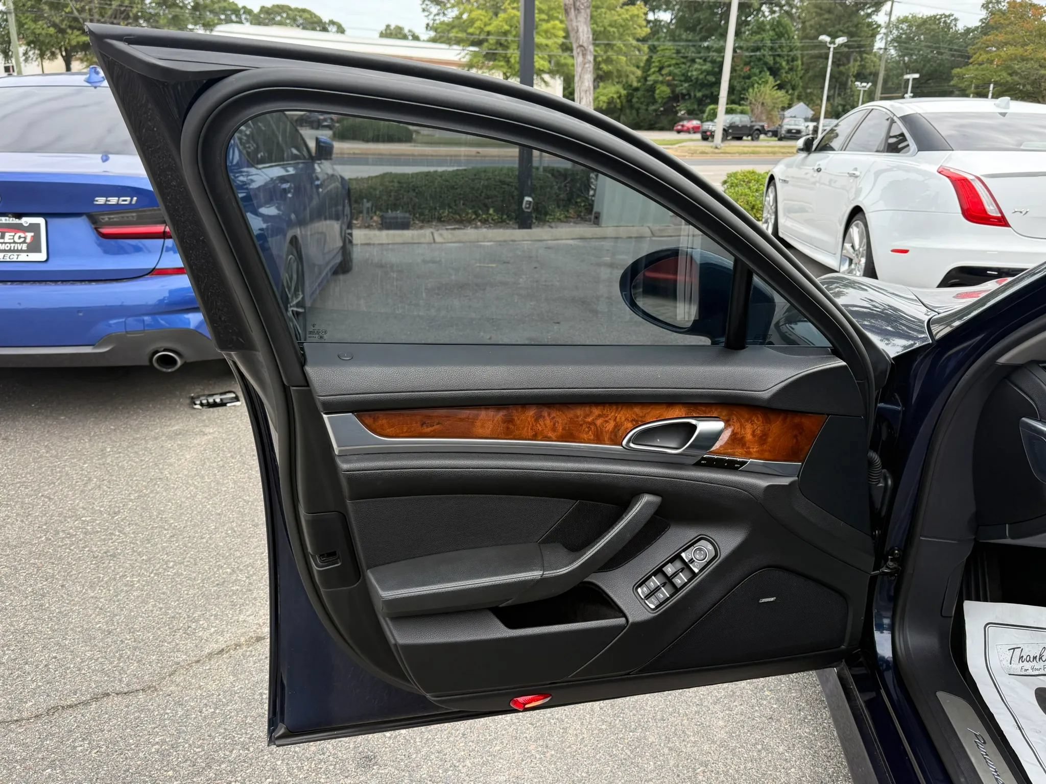 Used 2012 Porsche Panamera image 6