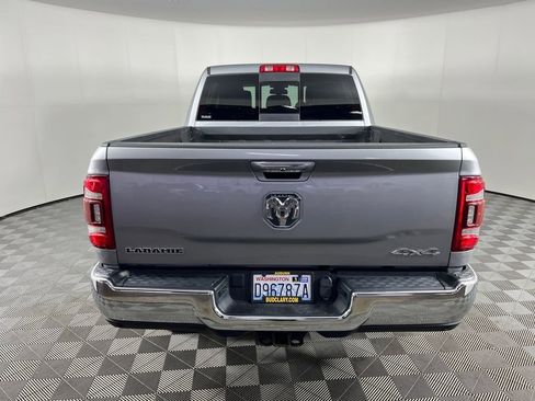 Used 2022 RAM 3500 Laramie AWD/4WD image 6