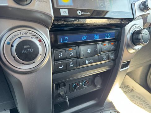 Used 2023 Toyota 4Runner Limited AWD/4WD image 22