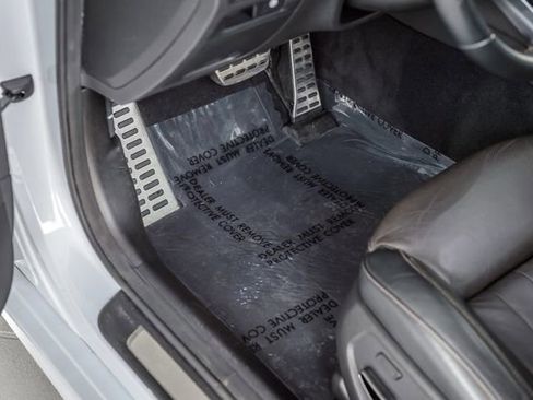 Used 2018 Genesis G80 3.3T Sport image 39