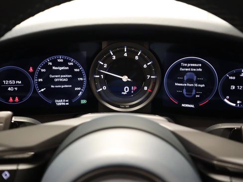 Used 2021 Porsche 911 Carrera S image 37