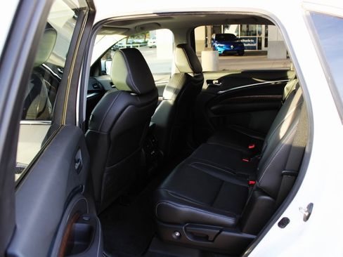 Used 2020 Acura MDX FWD w/ Technology Package image 11