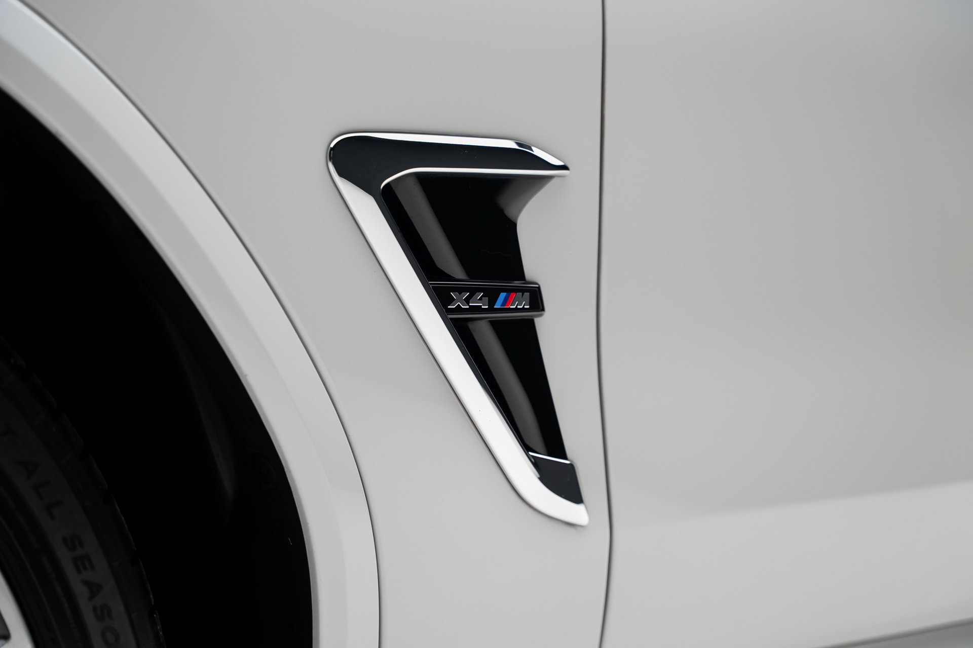 Used 2021 BMW X4 M w/ Executive Package AWD/4WD image 24