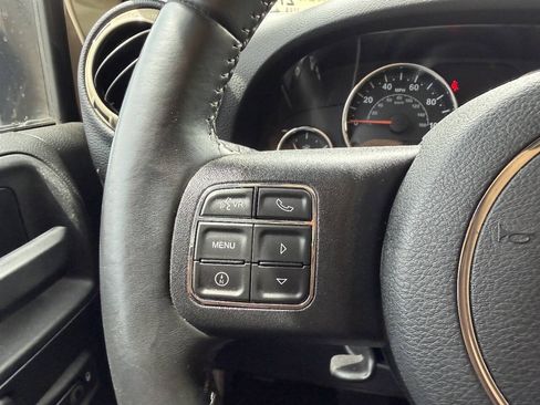 Used 2017 Jeep Wrangler Unlimited Sport w/ Quick Order Package 24S AWD/4WD image 31
