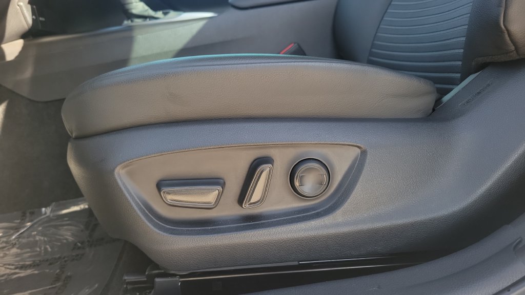 Certified 2023 Toyota Camry SE w/ Convenience Package FWD image 16