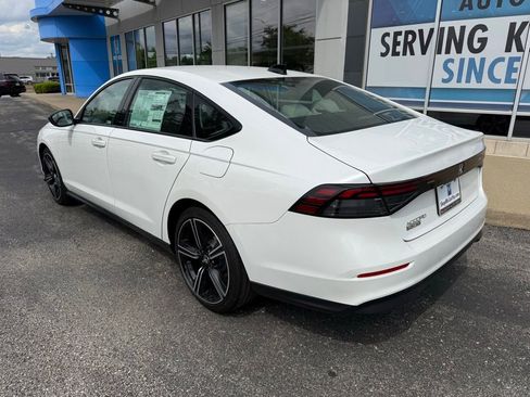 New 2026 Honda Accord SE image 8