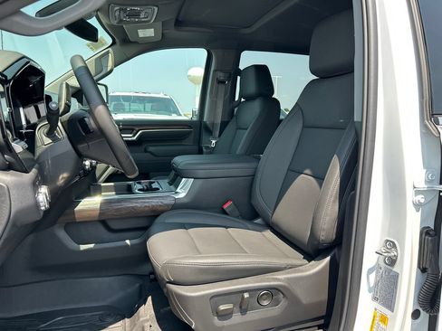 New 2026 GMC Sierra 2500 SLT w/ SLT Premium Package AWD/4WD image 18