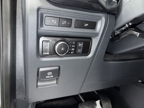 Used 2022 Ford F150 XLT w/ Equipment Group 302A High image 14