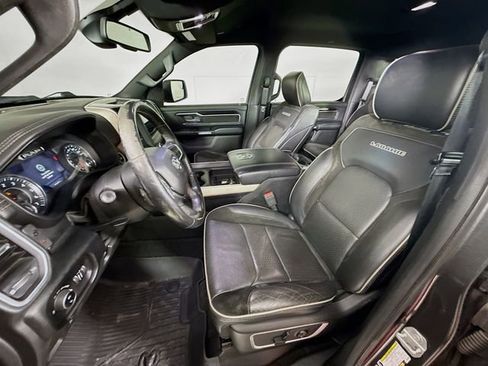 Used 2019 RAM 1500 Laramie w/ Sport Appearance Package AWD/4WD image 22