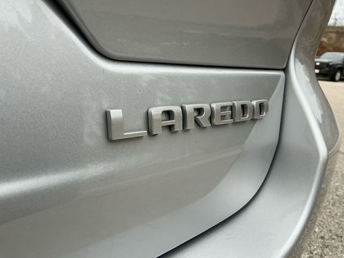 Used 2025 Jeep Grand Cherokee Laredo X w/ Luxury Tech Group I image 24