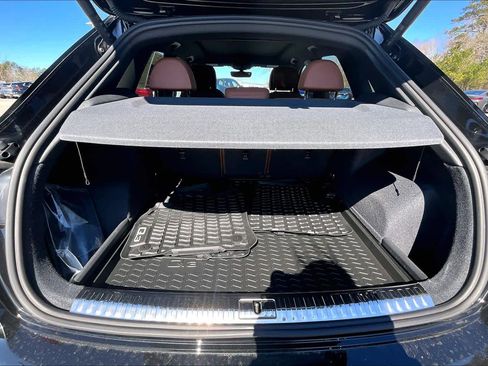 Used 2024 Audi Q3 2.0T Premium Plus image 24