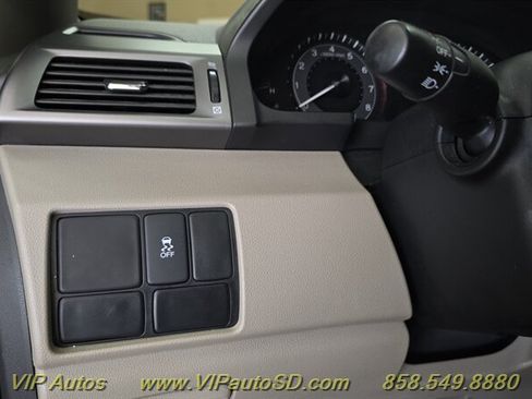 Used 2012 Honda Odyssey LX image 20