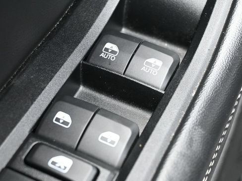 Used 2023 Jeep Grand Cherokee Limited w/ Luxury Tech Group II AWD/4WD image 15