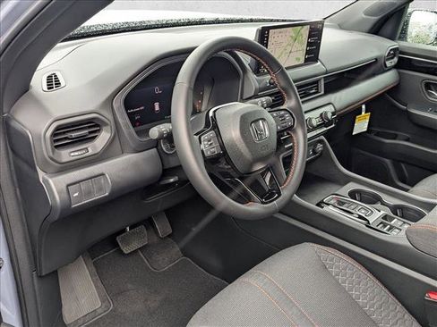 New 2026 Honda Pilot Sport image 3