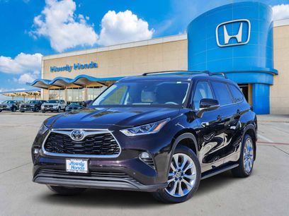 Used 2021 Toyota Highlander Limited
