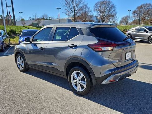Used 2024 Nissan Kicks S image 5