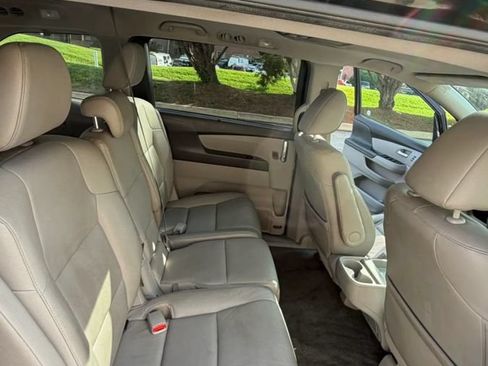 Used 2014 Honda Odyssey Touring image 10
