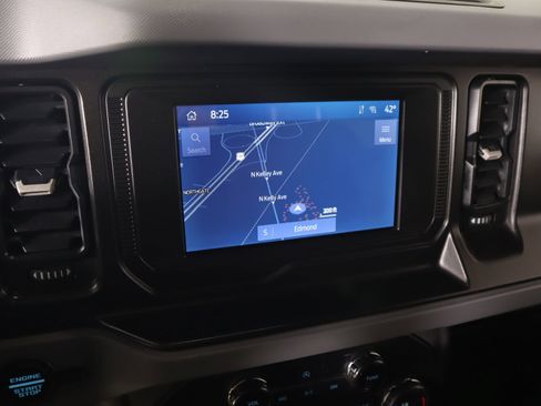 Used 2021 Ford Bronco Big Bend image 8