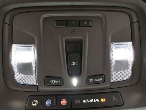 Used 2021 Chevrolet Silverado 2500 LTZ w/ LTZ Premium Texas Edition image 40