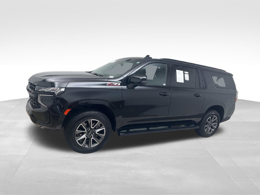 Used 2024 Chevrolet Suburban Z71 w/ Luxury Package AWD/4WD image 2